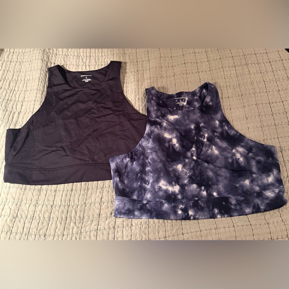 Lot of 2 Banana Republic Cropped Active Tops XL